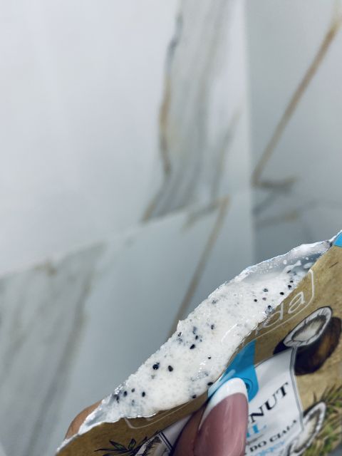 Peeling kokos bielenda do ciala