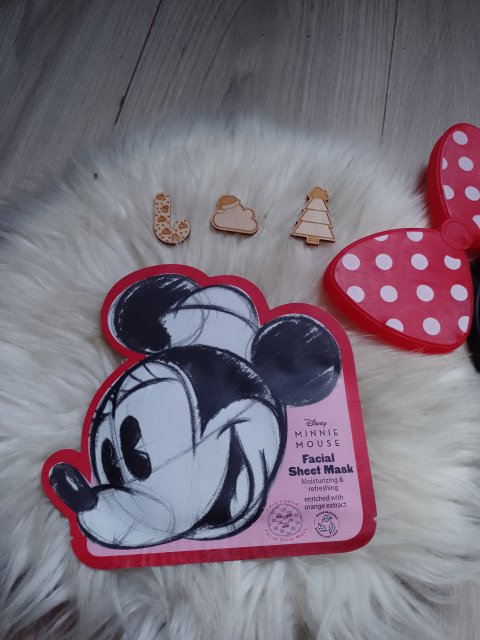 Action Maska do twarzy w płacie, Facial Sheet Mask, Minnie Mouse, Odświeżająca i nawilżająca, Z ekstraktem pomarańczowym