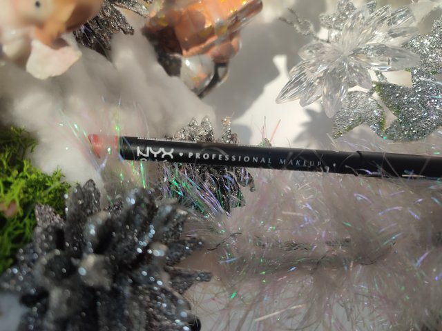 NYX Professional Makeup, Suede Matte, Konturówka do ust, Brunch Me