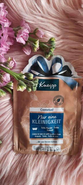 Kneipp Płyn do kąpieli, Kremowy, Nur eine Kleinigkeit