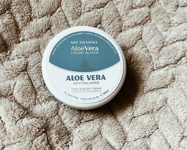 Aloe Excellence - Krem do twarzy i ciaa, Aloe Vera, Revitalising, Kady  rodzaj skry, opinie, efekty i recenzje
