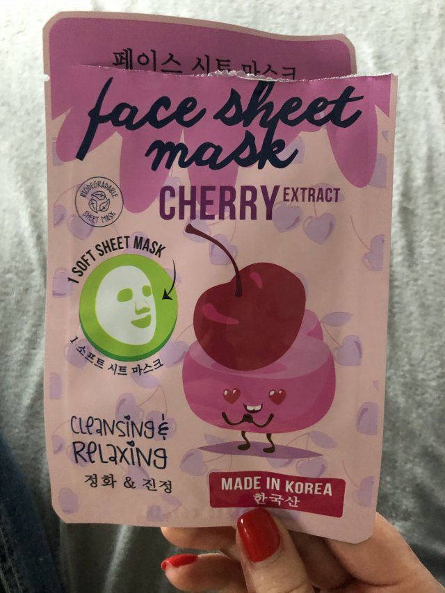 akcja denkowanie! grudzień - kosmetyki w świątecznych opakowaniach i świątecznych kolorach 🎄❄️⛄🎀🎁🎅