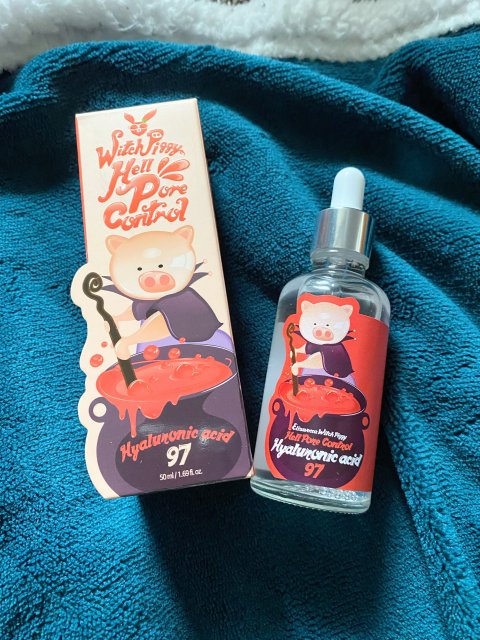 Elizavecca Serum do twarzy, Witch Piggy Hell Pore Control Hyaluronic Acid 97%