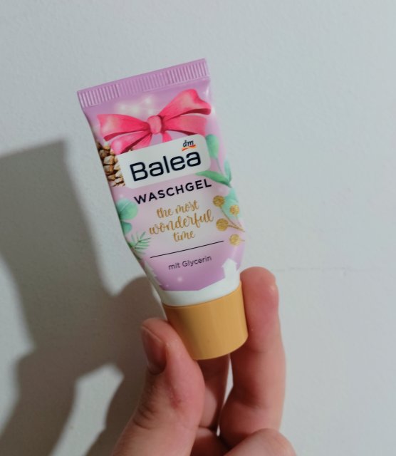 akcja denkowanie! grudzień - kosmetyki w świątecznych opakowaniach i świątecznych kolorach 🎄❄️⛄🎀🎁🎅