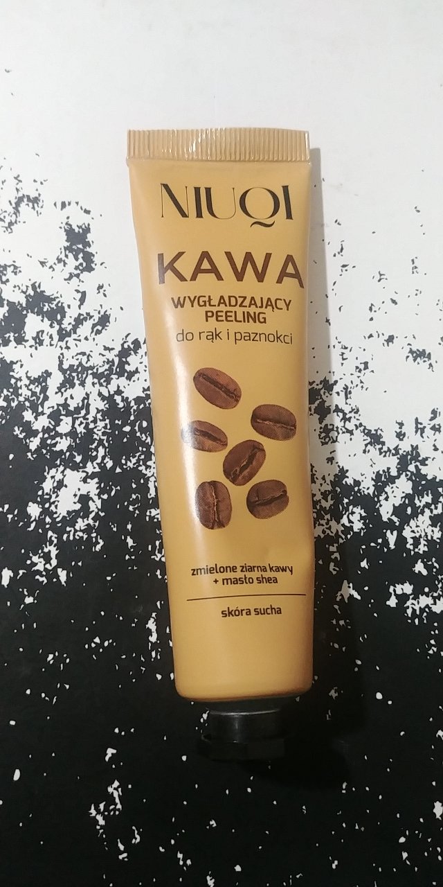 Niuqi kawa wygladzajacy peeling do rak