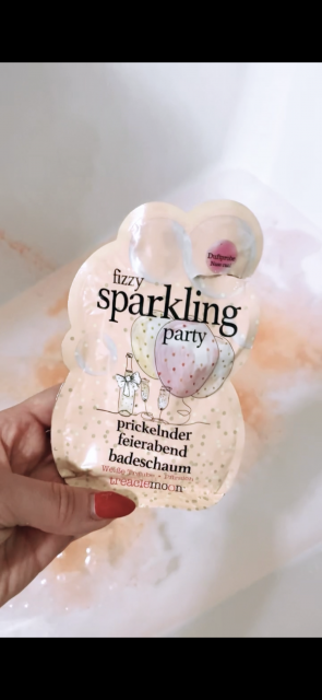 akcja denkowanie! grudzień - kosmetyki w świątecznych opakowaniach i świątecznych kolorach 🎄❄️⛄🎀🎁🎅