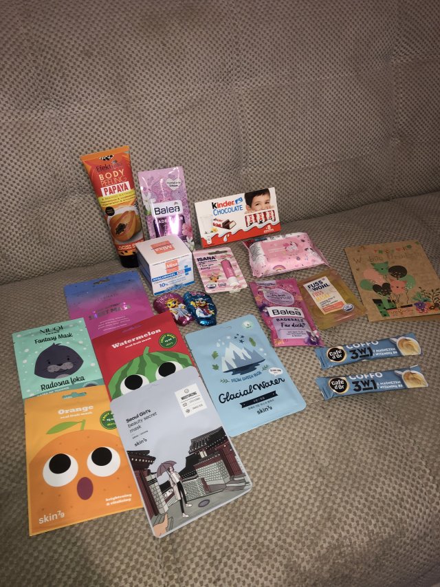 ✩ Kalendarz urodzinowy Clouders ✩