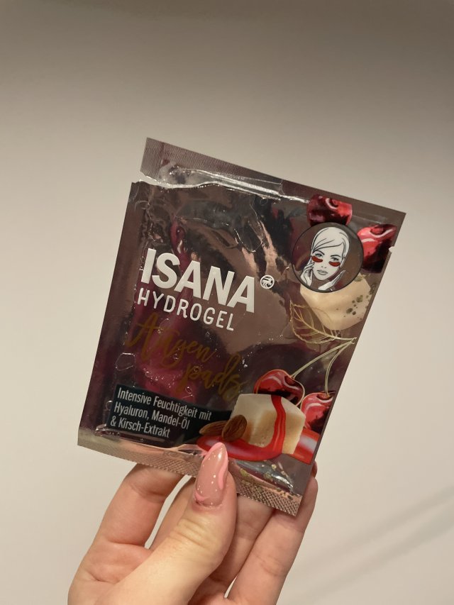 akcja denkowanie! grudzień - kosmetyki w świątecznych opakowaniach i świątecznych kolorach 🎄❄️⛄🎀🎁🎅