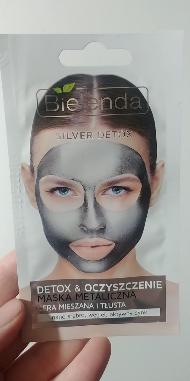 Bielenda. Detox &oczyszczenie maska metaliczna