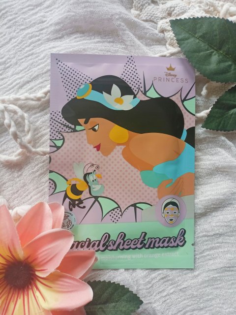 Odświeżenie i nawilżenie z Jasmine 