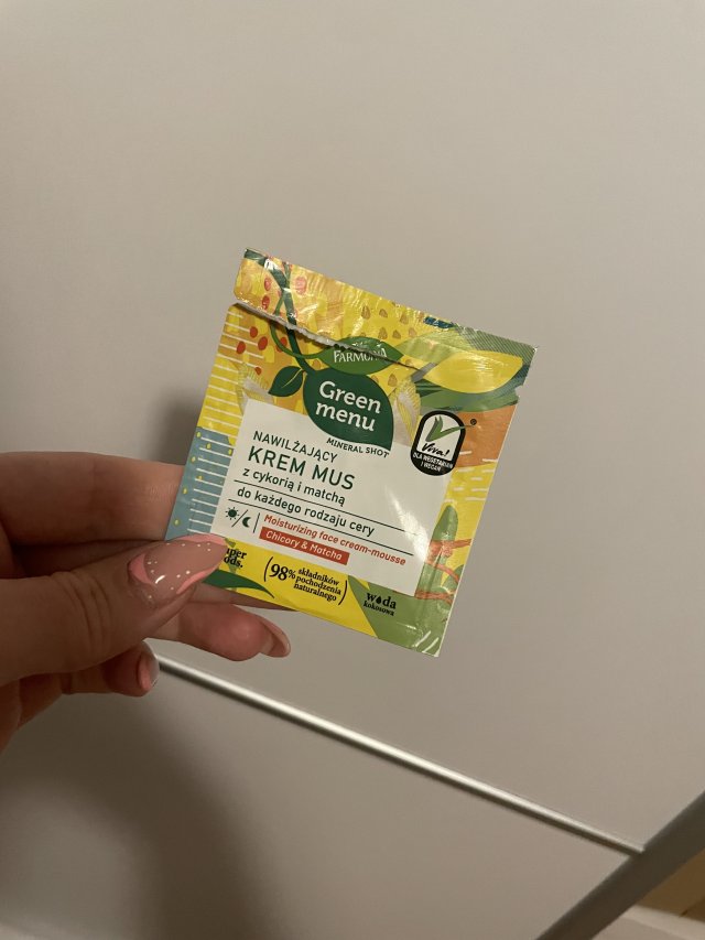 akcja denkowanie! grudzień - kosmetyki w świątecznych opakowaniach i świątecznych kolorach 🎄❄️⛄🎀🎁🎅