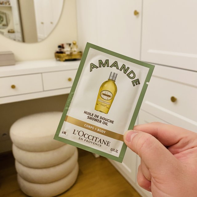 L'Occitane Olejek pod prysznic, Migdałowy, Amande Huile de Douche