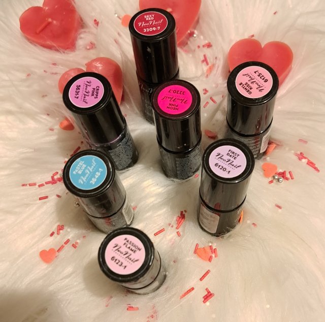 Neonail Lakiery hybrydowe 