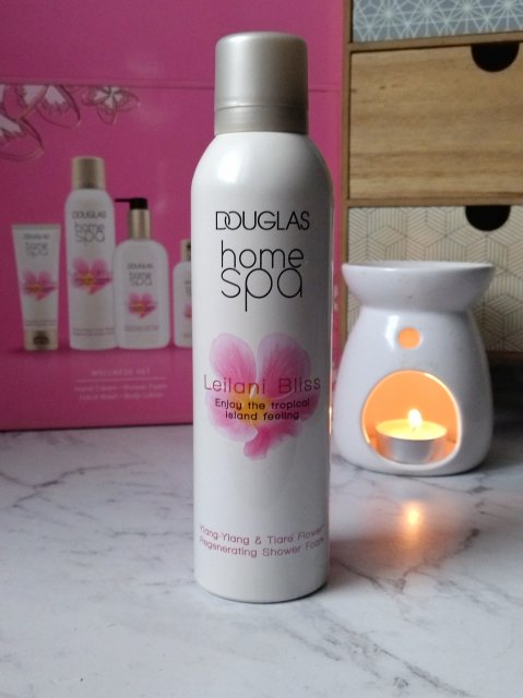 Douglas Home Spa, Pianka do mycia ciała, Leilani Bliss