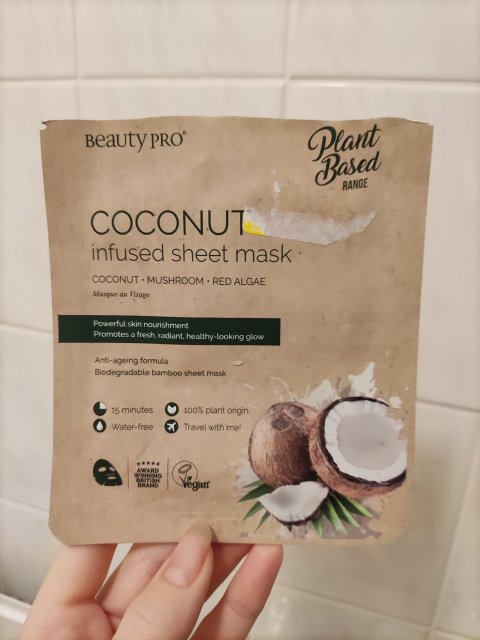 akcja denkowanie! grudzień - kosmetyki w świątecznych opakowaniach i świątecznych kolorach 🎄❄️⛄🎀🎁🎅