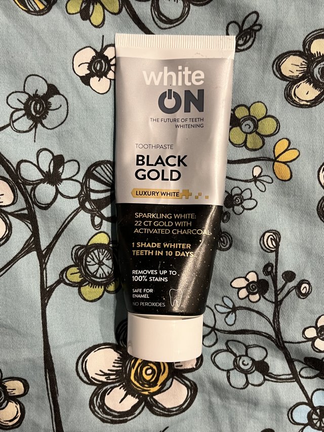 WhiteON Pasta do zębów, Black Gold