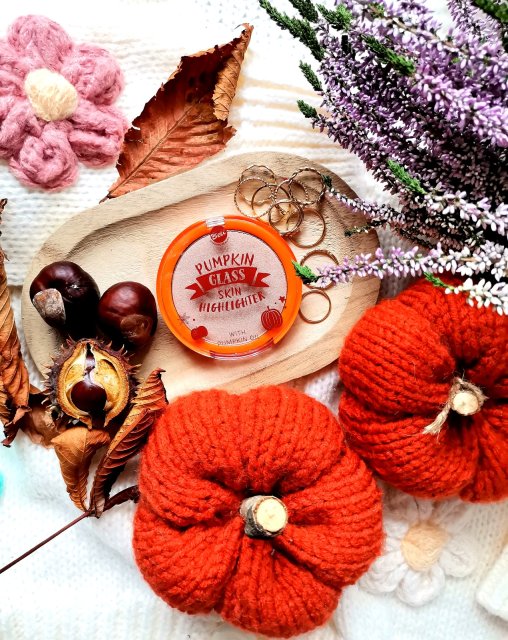 Bell Spicy Pumpkin, Rozświetlacz do twarzy i ciała, Pumpkin Glass Skin Highlighter, nr 01 Spicy Glow