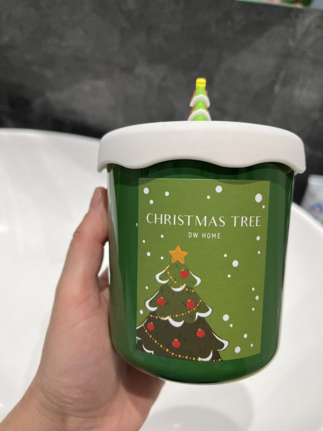 akcja denkowanie! grudzień - kosmetyki w świątecznych opakowaniach i świątecznych kolorach 🎄❄️⛄🎀🎁🎅