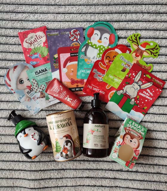 akcja denkowanie! grudzień - kosmetyki w świątecznych opakowaniach i świątecznych kolorach 🎄❄️⛄🎀🎁🎅