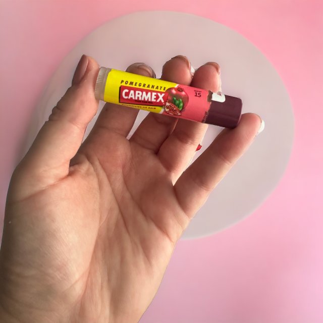 Carmex Balsam do ust w sztyfcie, Pomegranate