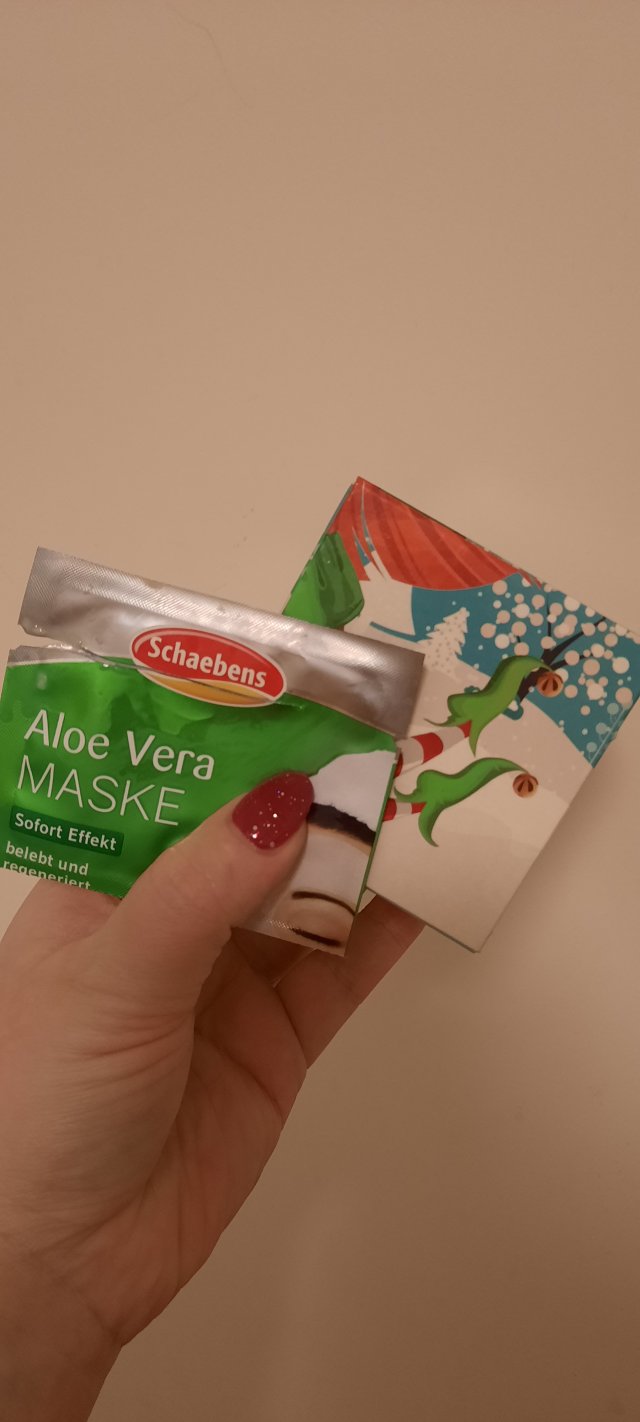 akcja denkowanie! grudzień - kosmetyki w świątecznych opakowaniach i świątecznych kolorach 🎄❄️⛄🎀🎁🎅