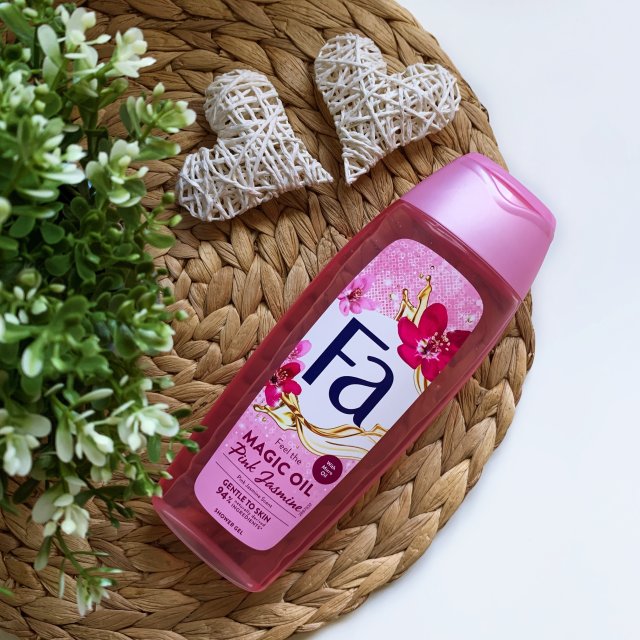 Fa Żel pod prysznic, Magic Oil, Pink Jasmine Scent