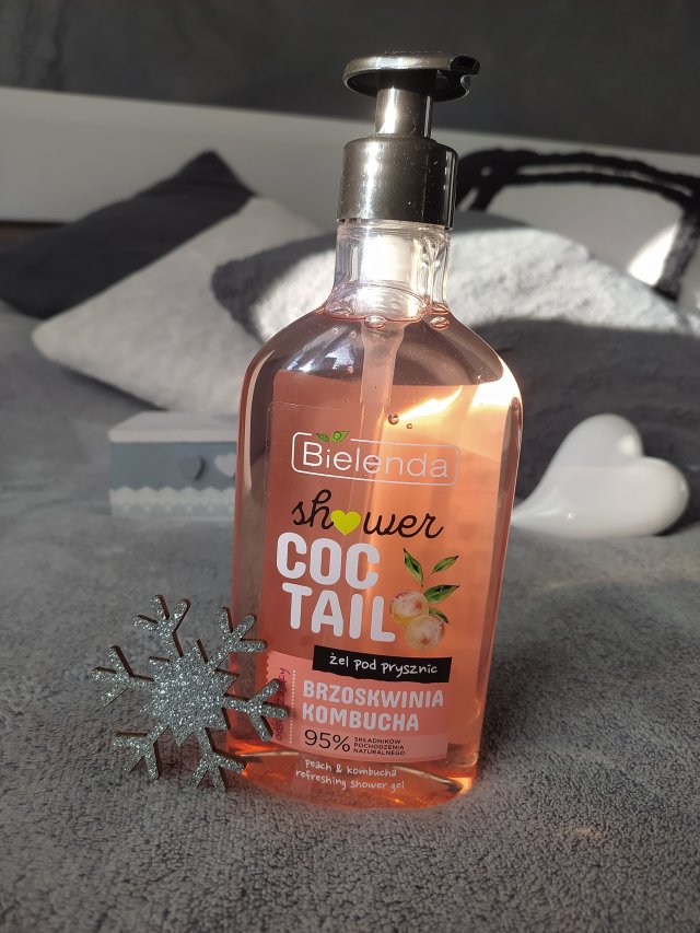 Bielenda Shower Coctail, Żel pod prysznic, Brzoskwinia & Krombucha, Odświeżający