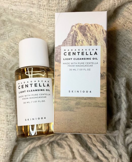 SKIN1004 Olejek hydrofilowy z ekstraktem z centelli, Madagascar Centella Light Cleansing 