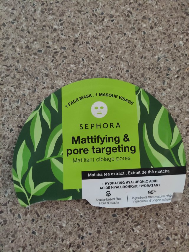 akcja denkowanie! grudzień - kosmetyki w świątecznych opakowaniach i świątecznych kolorach 🎄❄️⛄🎀🎁🎅