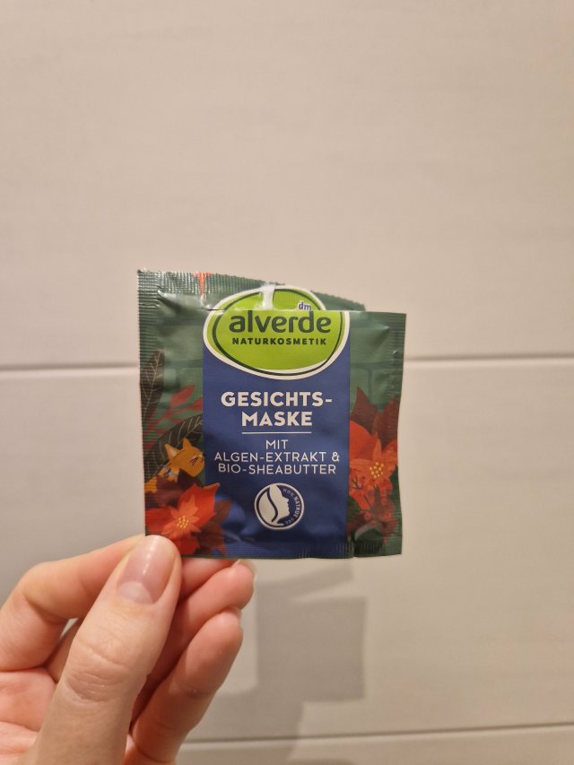 akcja denkowanie! grudzień - kosmetyki w świątecznych opakowaniach i świątecznych kolorach 🎄❄️⛄🎀🎁🎅