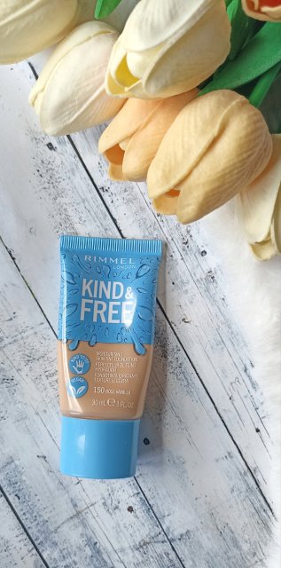 Rimmel Kind & Free, Podkład do twarzy, Wegański, nr 150 Rose Vanilla