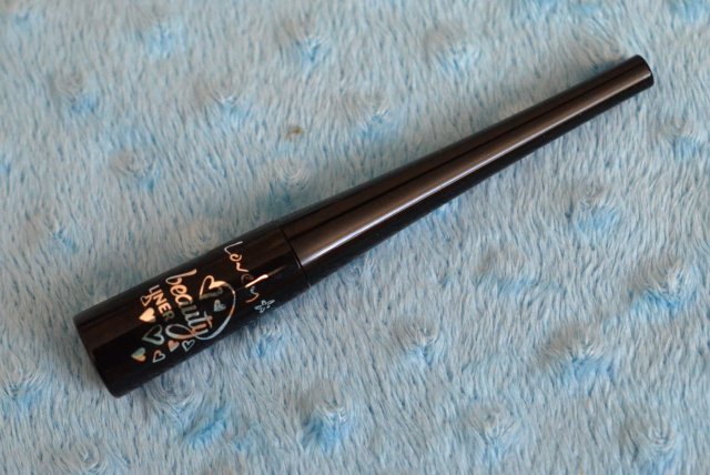 Lovely Beauty Liner, Eyeliner, Szybkoschnący, Ultra czarny 
