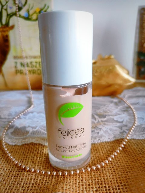 Felicea podkład do twarzy, Naturalny, Każdy rodzaj skóry, nr 415
