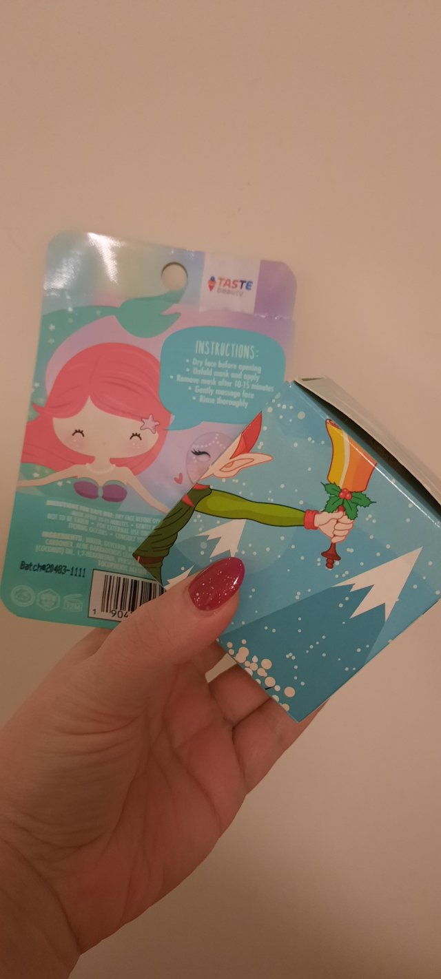 akcja denkowanie! grudzień - kosmetyki w świątecznych opakowaniach i świątecznych kolorach 🎄❄️⛄🎀🎁🎅