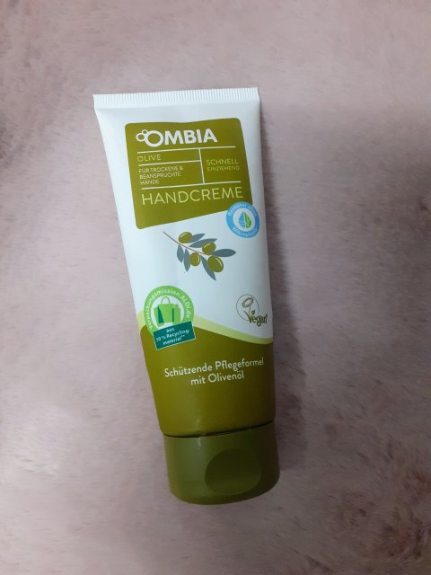 Ombia Krem do rąk, Oliwkowy