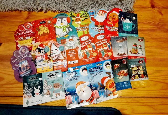 akcja denkowanie! grudzień - kosmetyki w świątecznych opakowaniach i świątecznych kolorach 🎄❄️⛄🎀🎁🎅