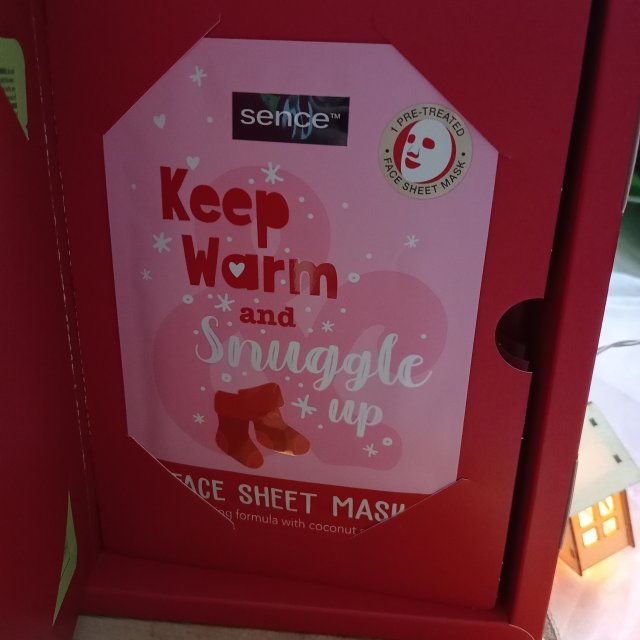 Maxbrands Marketing B.V. Sence, Maseczka do twarzy w płacie, Keep Warm And Snuggle Up