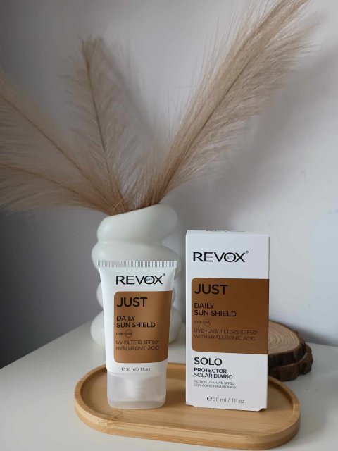 Revox Just, Krem do twarzy, Z filtrem SPF 50
