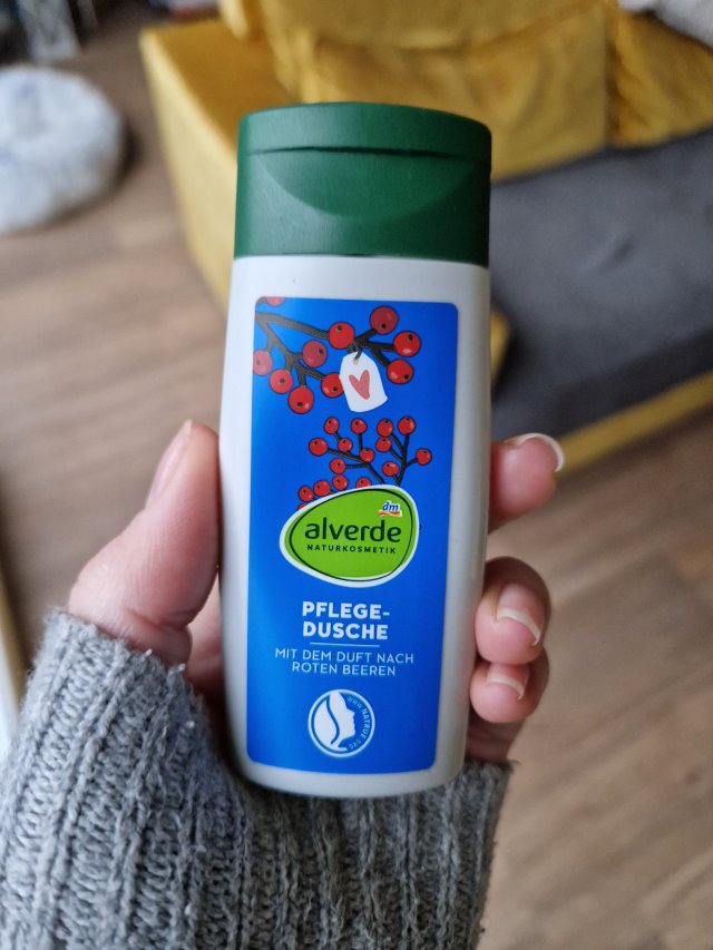 akcja denkowanie! grudzień - kosmetyki w świątecznych opakowaniach i świątecznych kolorach 🎄❄️⛄🎀🎁🎅