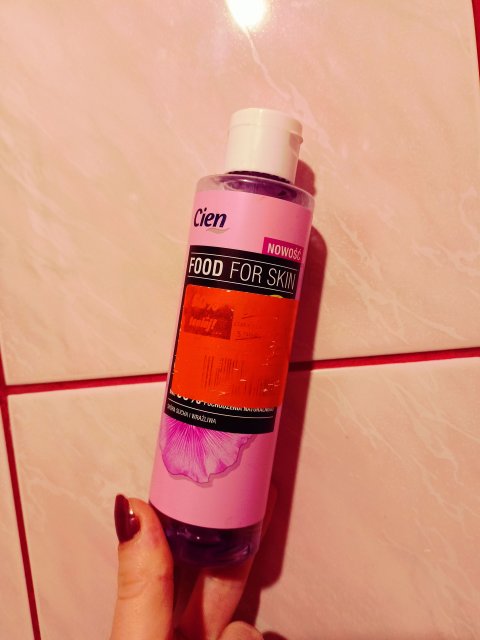 Cien płyn micelarny 