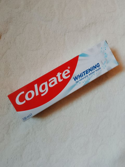 Colgate Pasta do zębów, Whitening