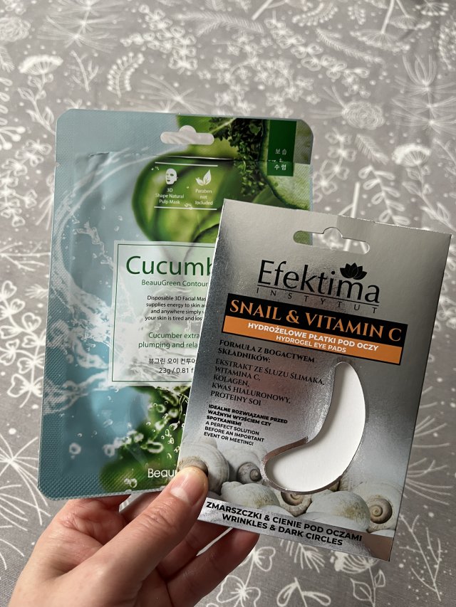 akcja denkowanie! grudzień - kosmetyki w świątecznych opakowaniach i świątecznych kolorach 🎄❄️⛄🎀🎁🎅