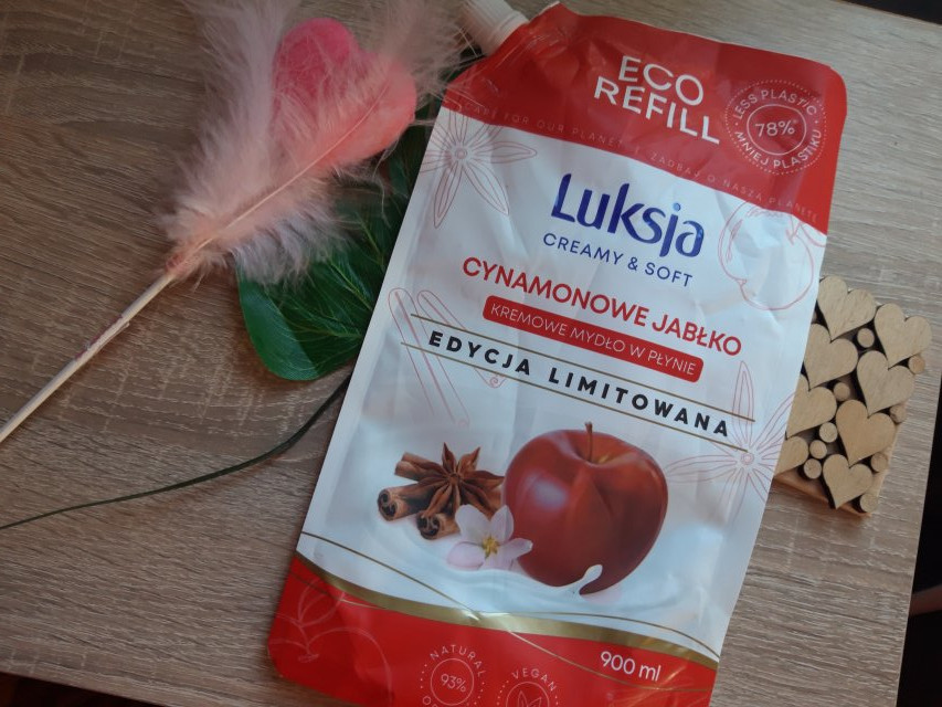 Luksja Creamy & Soft, Mydło w płynie, Kremowe, Cynamonowe Jabłko