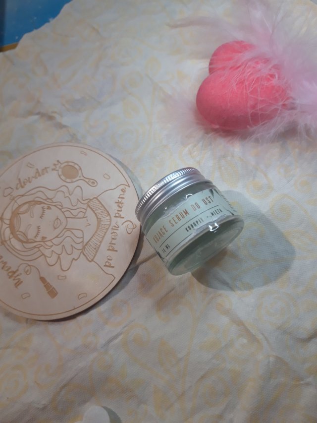 Hemp King Serum do ust, Kojące, Konopia, Mięta