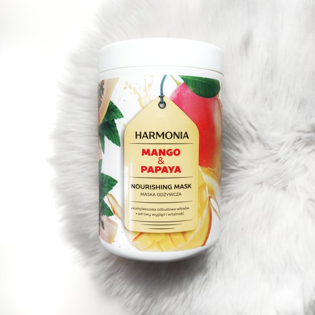 Harmonia maska mango papaya