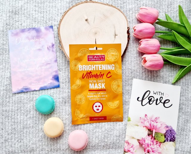 Beauty Formulas Brightening Vitamin C, Maska do twarzy w płacie 