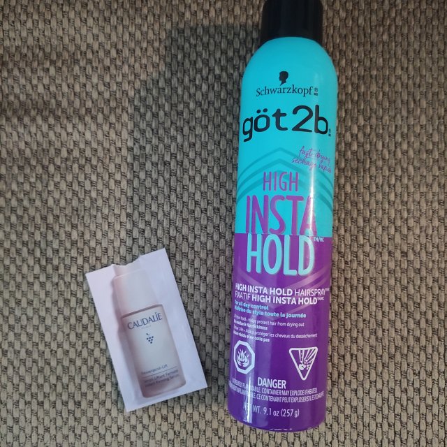 akcja denkowanie! grudzień - kosmetyki w świątecznych opakowaniach i świątecznych kolorach 🎄❄️⛄🎀🎁🎅