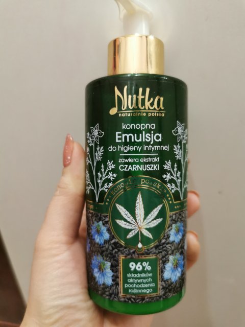 akcja denkowanie! grudzień - kosmetyki w świątecznych opakowaniach i świątecznych kolorach 🎄❄️⛄🎀🎁🎅