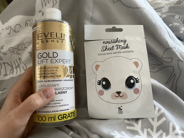 akcja denkowanie! grudzień - kosmetyki w świątecznych opakowaniach i świątecznych kolorach 🎄❄️⛄🎀🎁🎅