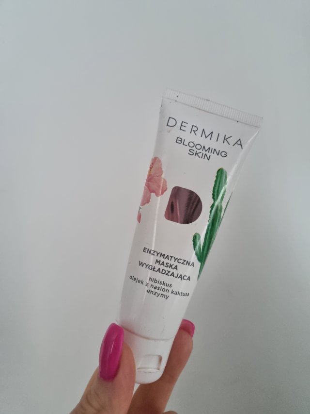 akcja denkowanie! grudzień - kosmetyki w świątecznych opakowaniach i świątecznych kolorach 🎄❄️⛄🎀🎁🎅